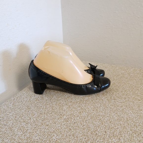 Prada Navy Patent Leather Shoes - Picture 1 of 7